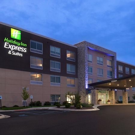 Holiday Inn Express & Suites - Brighton By Ihg Kültér fotó