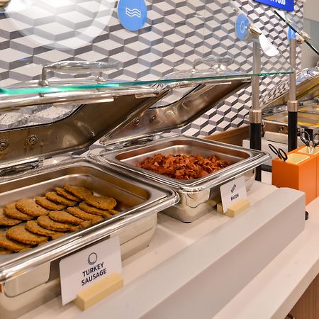 Holiday Inn Express & Suites - Brighton By Ihg Kültér fotó
