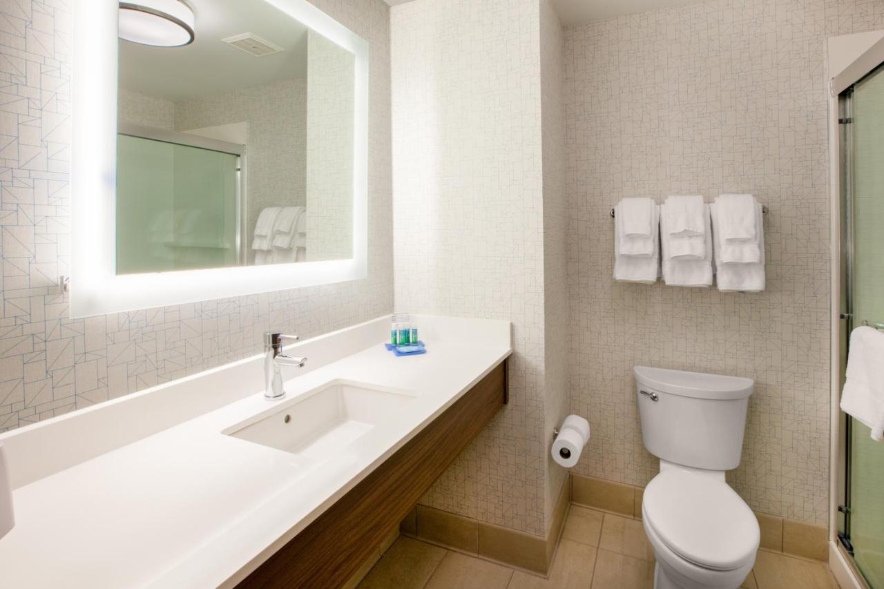 Holiday Inn Express & Suites - Brighton By Ihg Kültér fotó