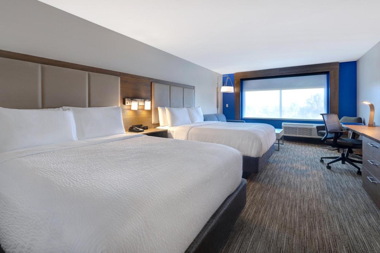 Holiday Inn Express & Suites - Brighton By Ihg Kültér fotó
