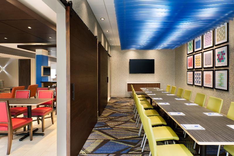 Holiday Inn Express & Suites - Brighton By Ihg Kültér fotó